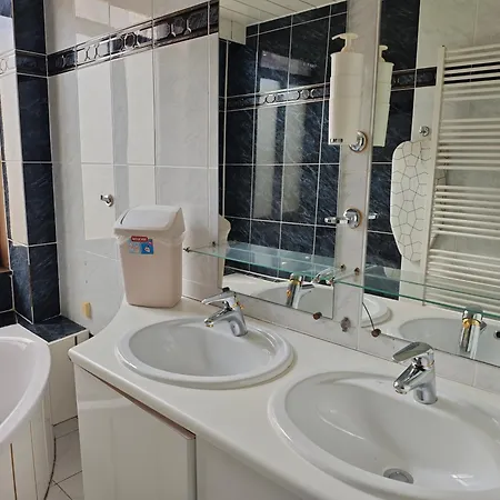 Confortable Pour 4p 150m De La منزل للإقامة *